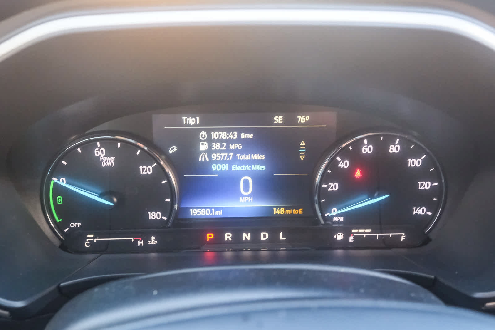 Used 2022 Ford Escape SE AWD/4WD image 24
