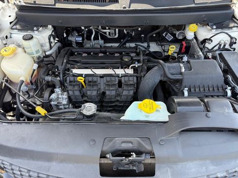 Used 2019 Dodge Journey SE FWD image 16