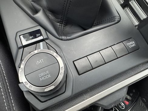 Certified 2025 Toyota Tacoma TRD Sport image 31