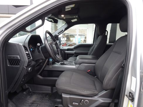 Used 2018 Ford F150 XLT w/ Equipment Group 302A Luxury image 10