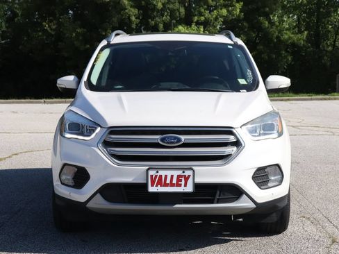 Certified 2019 Ford Escape Titanium AWD/4WD image 3