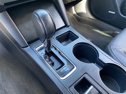 Used 2018 Subaru Legacy 2.5i Limited w/ 50th Anniversary Edition image 24