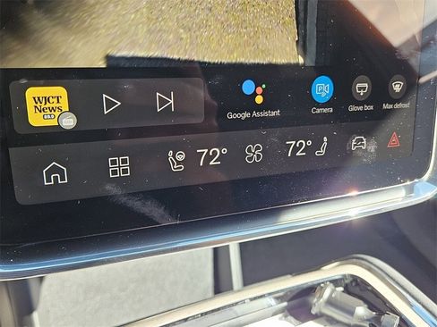 New 2025 Volvo EX90 Ultra image 30