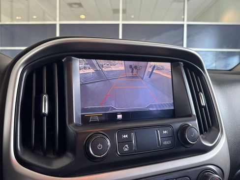 Used 2019 Chevrolet Colorado LT w/ LT Convenience Package image 29