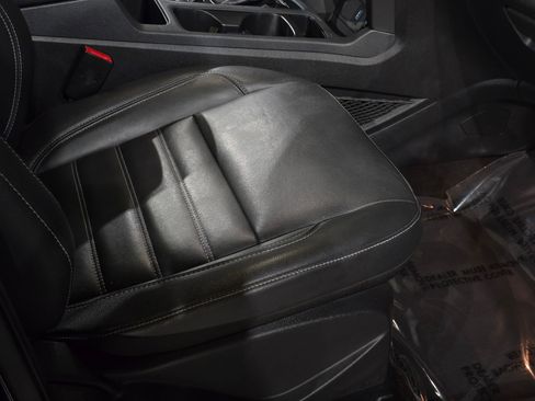 Used 2018 Ford Escape SEL image 52