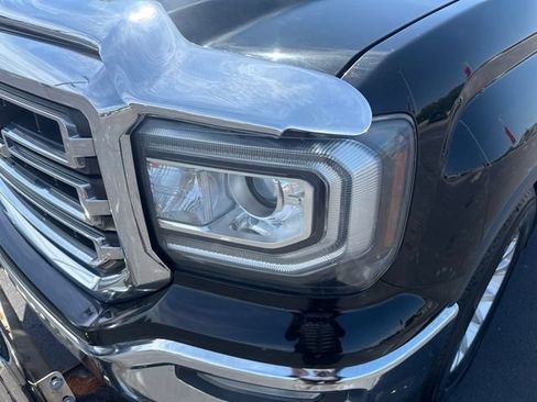 Used 2017 GMC Sierra 1500 SLE w/ Suspension Package, Off-Road AWD/4WD image 9