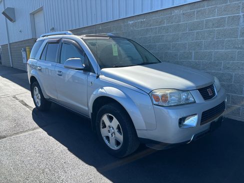 Used 2007 Saturn Vue AWD V6 w/ Comfort Pkg image 2