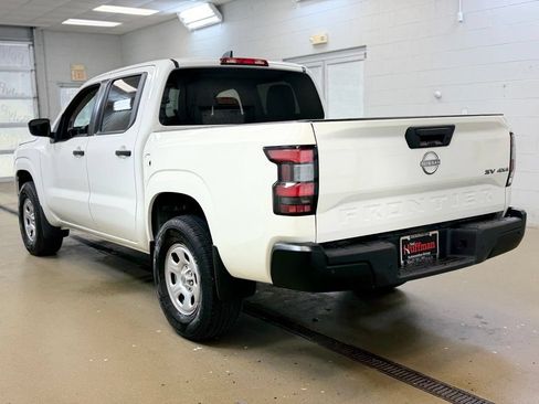 Used 2024 Nissan Frontier S w/ Technology Package AWD/4WD image 8