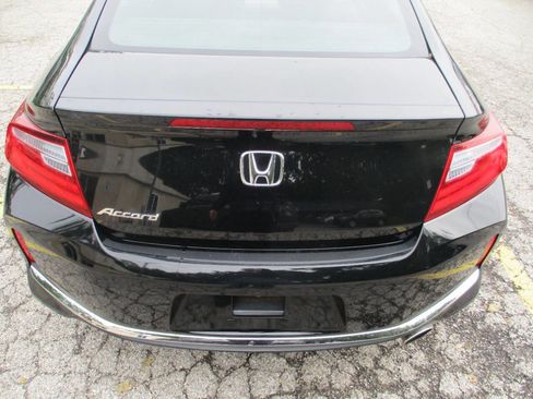 Used 2016 Honda Accord LX-S image 17