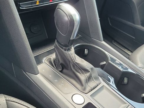 Certified 2023 Volkswagen Atlas SE w/ Panoramic Sunroof Package FWD image 33