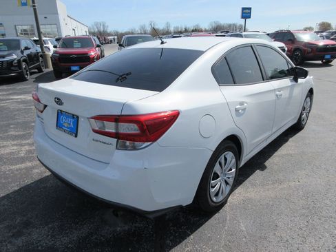 Used 2018 Subaru Impreza 2.0i image 5