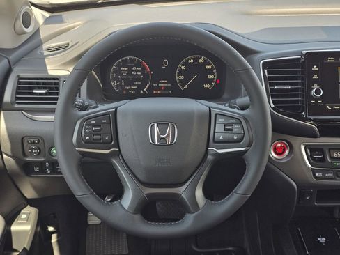 New 2026 Honda Ridgeline RTL image 17