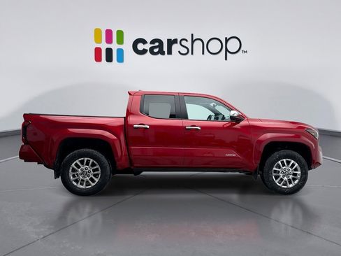 Used 2024 Toyota Tacoma Limited w/ Limited Package (LT) image 6
