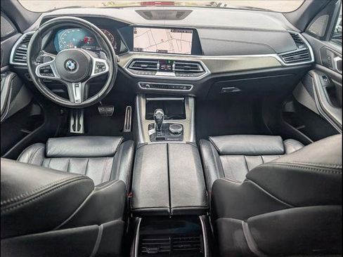 Used 2020 BMW X5 M50i w/ Premium Package image 18