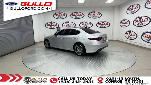 Used 2019 Alfa Romeo Giulia Ti w/ Quick Order Package 22X Lusso AWD/4WD image 4