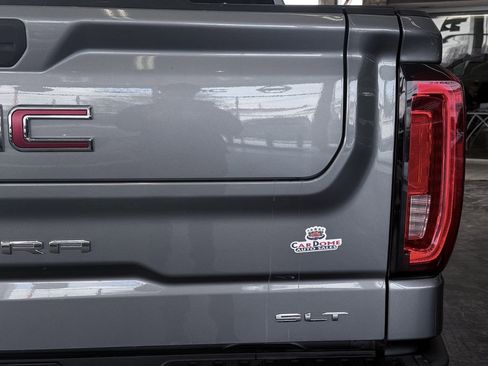 Used 2020 GMC Sierra 1500 SLT w/ SLT Premium Plus Package image 14
