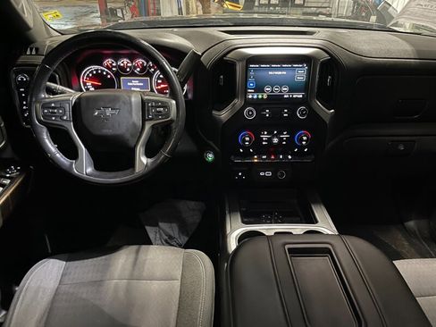 Used 2019 Chevrolet Silverado 1500 LT Trail Boss image 8
