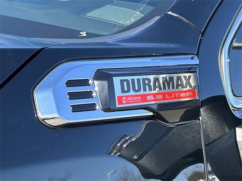 Used 2024 GMC Sierra 3500 Denali w/ Denali Reserve Package image 10