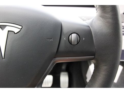 Used 2022 Tesla Model Y Performance AWD/4WD image 20