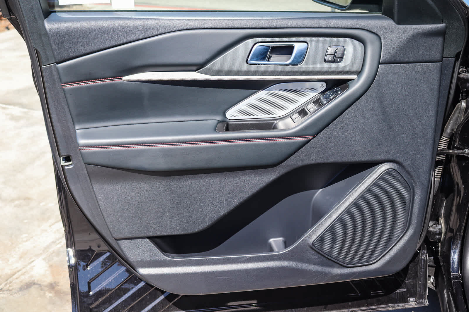 Used 2026 Ford Explorer ST w/ Sun And Sound Package AWD/4WD image 20