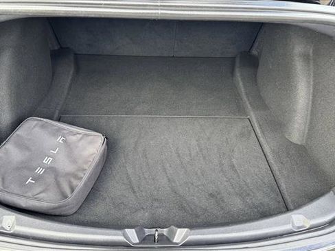Used 2019 Tesla Model 3 Long Range image 8