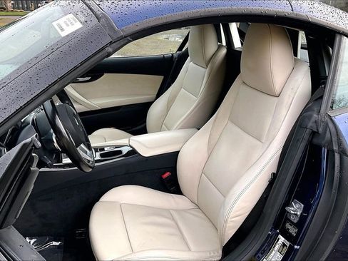 Used 2009 BMW Z4 sDrive35i image 9