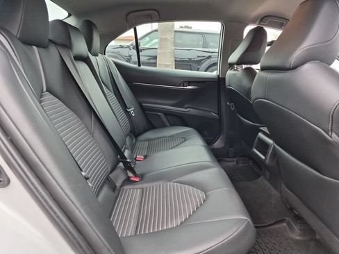 Used 2022 Toyota Camry SE FWD image 28