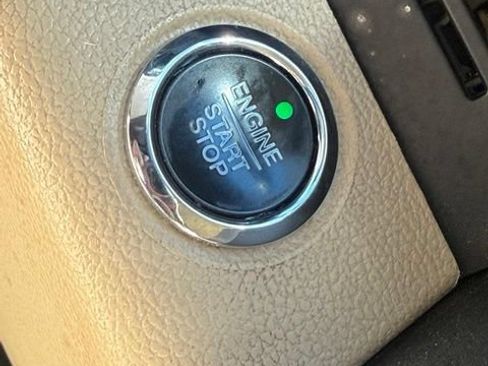 Used 2019 Ford F150 Lariat RWD image 33