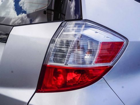 Used 2013 Honda Fit image 8