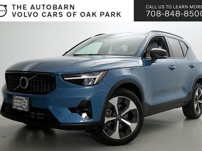Used 2023 Volvo XC40 B5 Plus w/ Protection Package Premier
