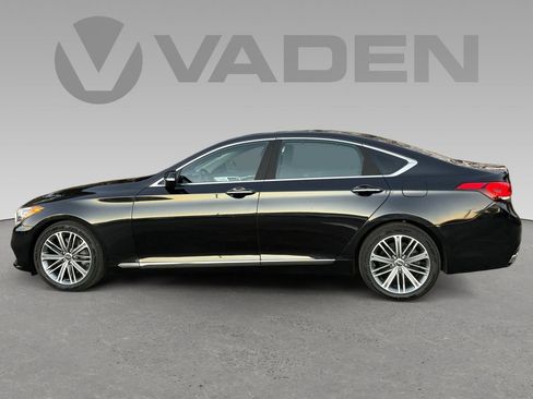 Used 2018 Genesis G80 3.8 w/ Option Group 02 image 9