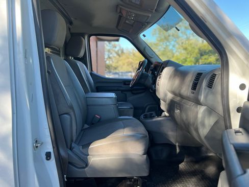 Used 2021 Nissan NV 2500 SV RWD image 22