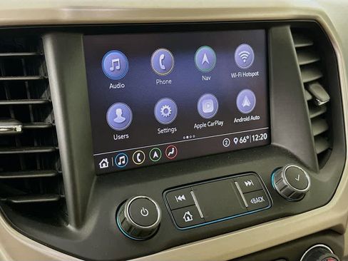 Used 2020 GMC Acadia Denali w/ Technology Package image 17