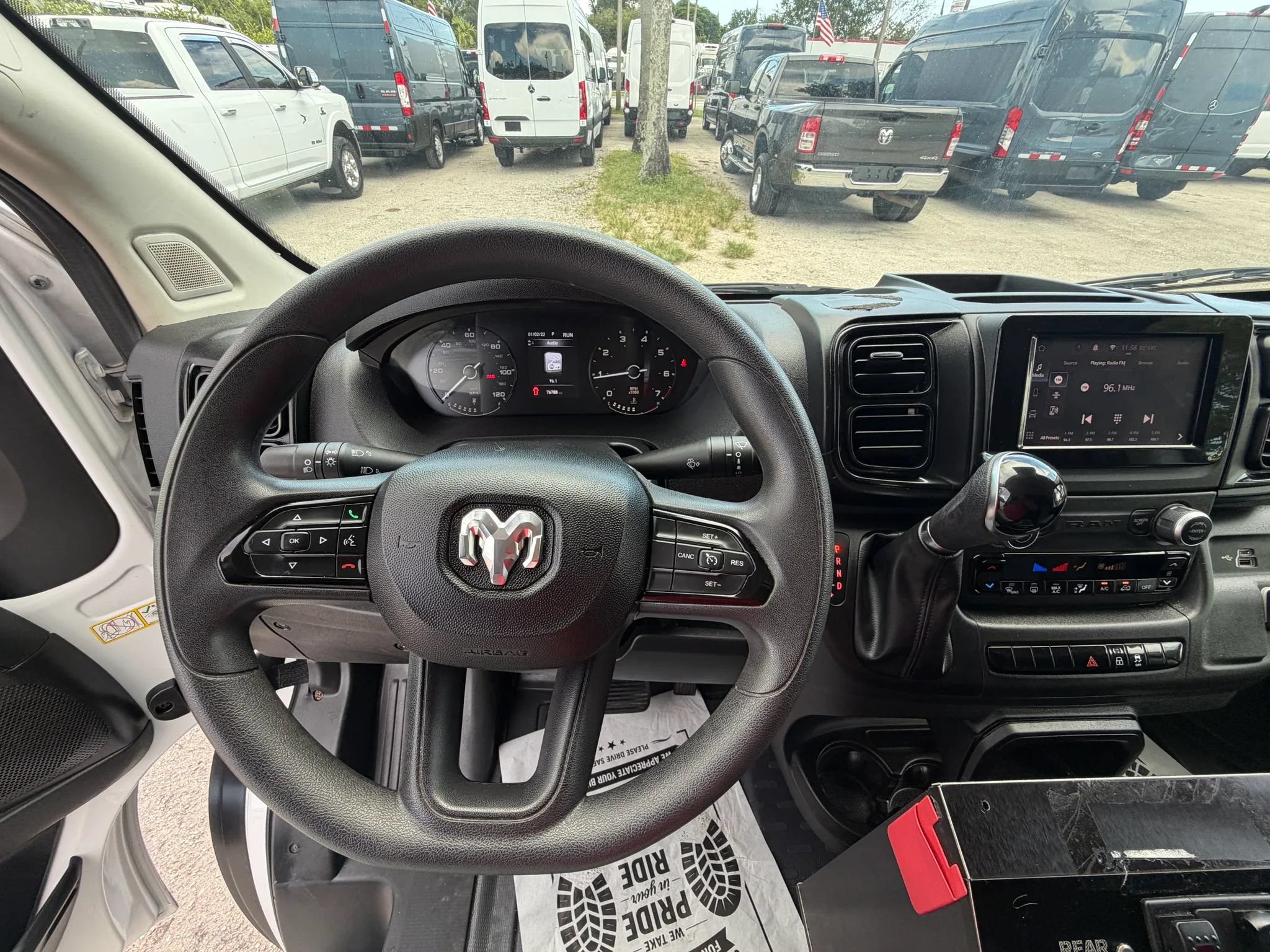 Used 2023 RAM ProMaster 2500 FWD image 16