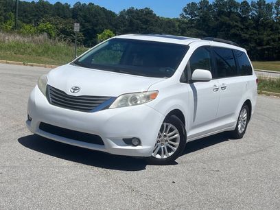 Used 2014 Toyota Sienna XLE w/ XLE Premium Package
