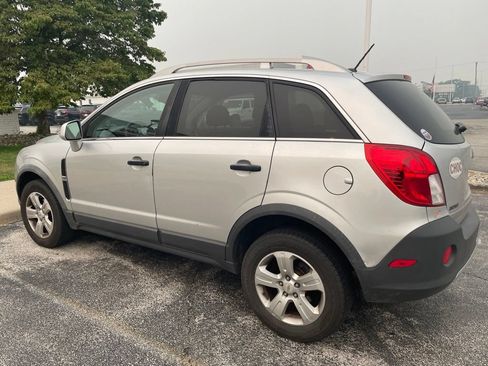 Used 2013 Chevrolet Captiva Sport LS FWD image 14