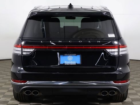 Used 2025 Lincoln Aviator Reserve w/ Equipment Group 201A AWD/4WD image 18