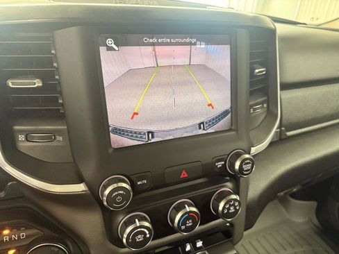 Used 2019 RAM 1500 Big Horn AWD/4WD image 25