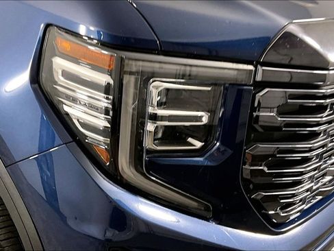 Used 2022 GMC Sierra 1500 Denali Ultimate AWD/4WD image 30