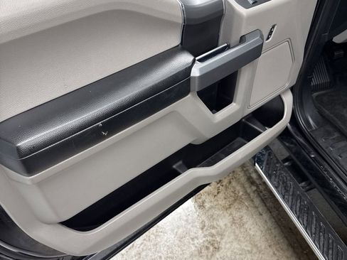 Used 2016 Ford F150 XLT w/ XTR Package image 16