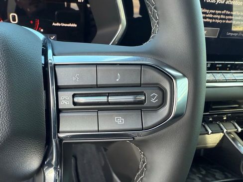 New 2026 GMC Canyon Elevation w/ Convenience Package image 23