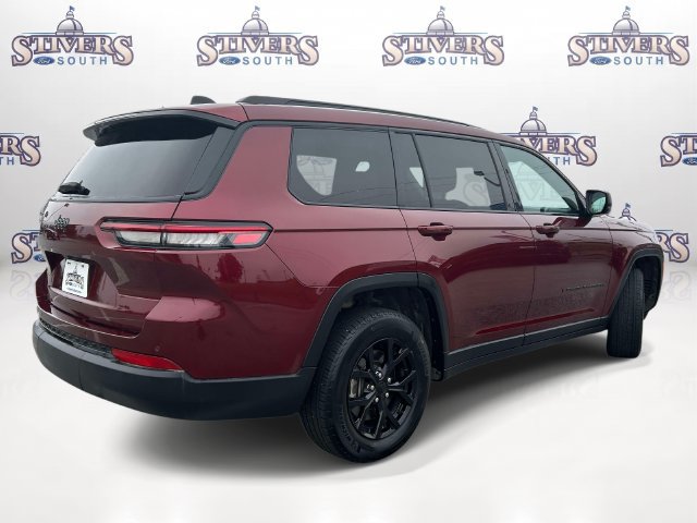 Used 2025 Jeep Grand Cherokee L Altitude RWD image 3