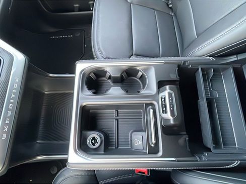 New 2026 Ford Expedition Platinum w/ Stealth Performance Package image 13