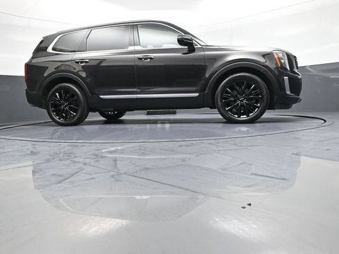 Certified 2022 Kia Telluride SX w/ SX Prestige Package AWD/4WD image 31