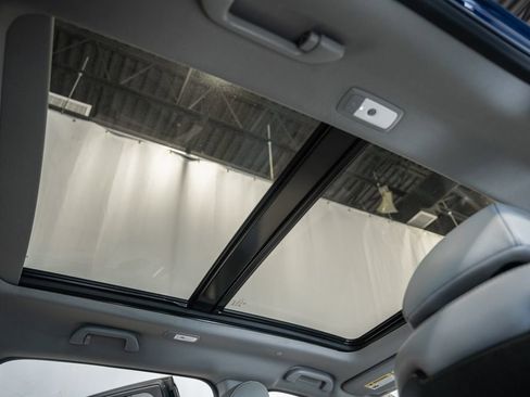 Used 2022 Acura MDX Technology image 36