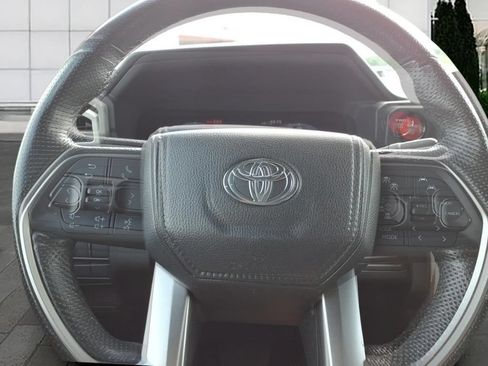 Used 2024 Toyota Tacoma 4x4 Double Cab image 26
