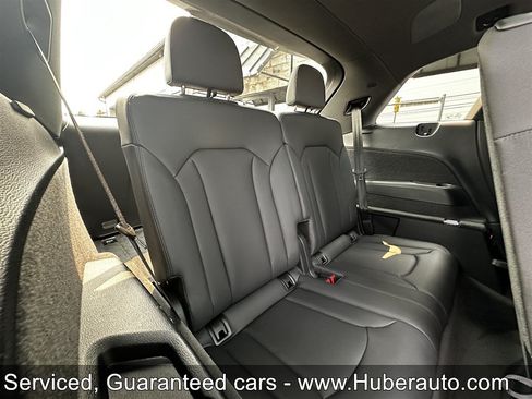 Used 2023 Audi Q7 2.0T Premium Plus w/ Premium Plus Package AWD/4WD image 12