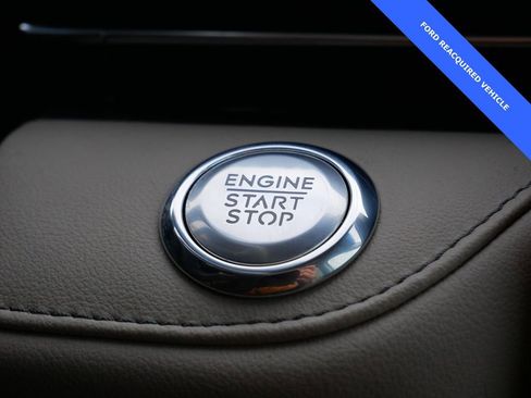 Used 2024 Lincoln Nautilus Premier w/ Equipment Group 102A image 24