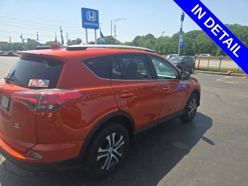 Used 2016 Toyota RAV4 LE AWD/4WD image 5