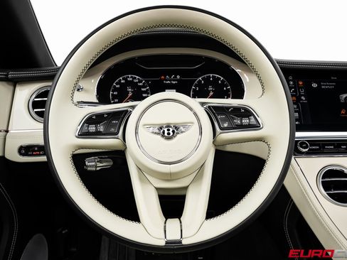 Used 2023 Bentley Continental GT Mulliner image 28